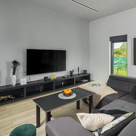 Awesome In With Wifi 펜션 *