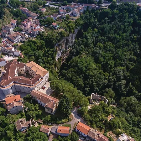 Amazing In Žminj